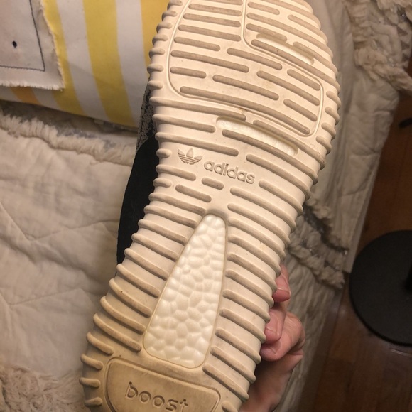 Adidas sneakers - Picture 4 of 6